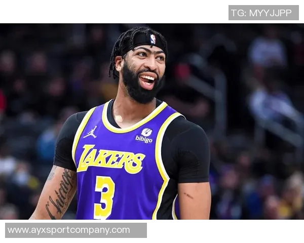 浓眉重返洛杉矶感受球迷热情期待与大家共同奋斗